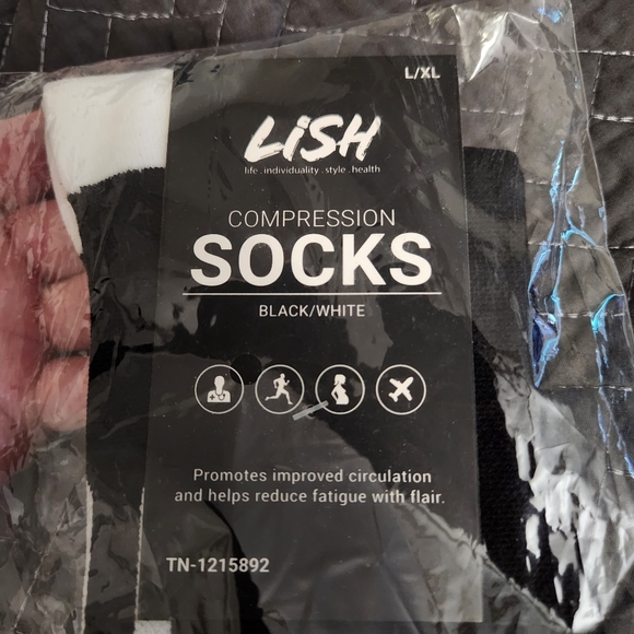 Lish Compression 15-25mmHg Knee High Socks Size L/XL Black/White Football Print - Picture 5 of 8